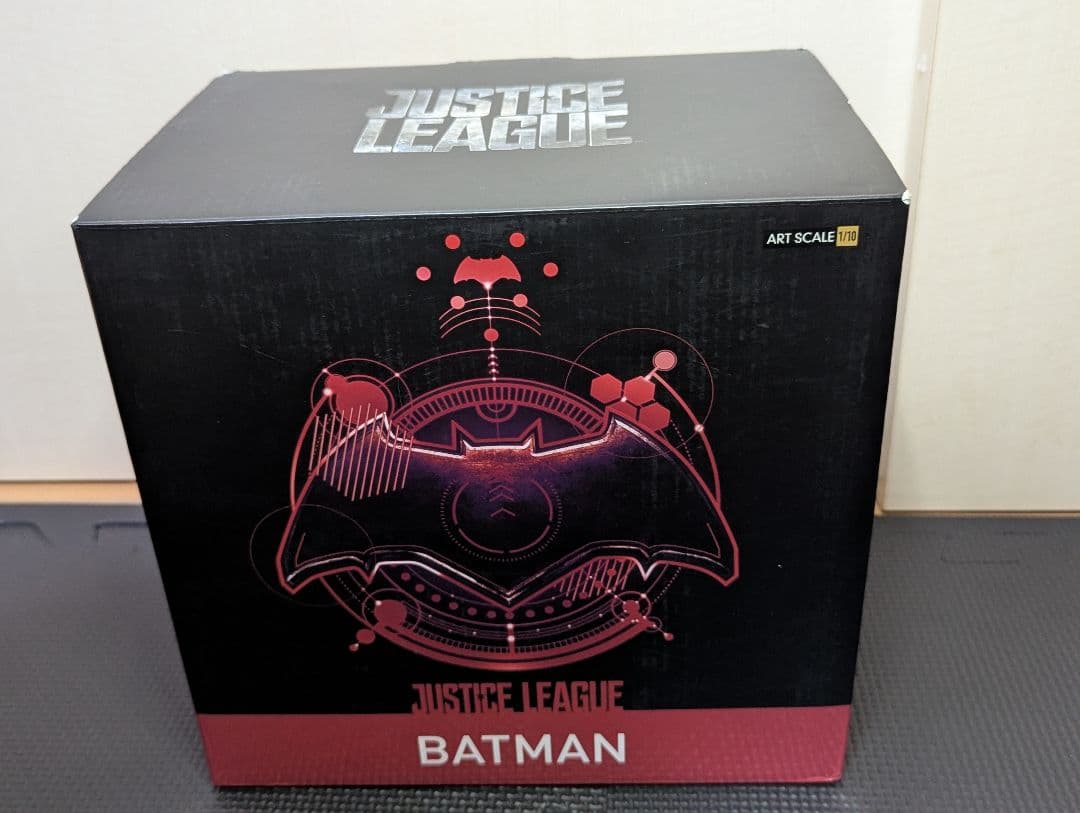 ジャスティス・リーグ バットマン 1/10 スタチュー アイアンスタジオ
