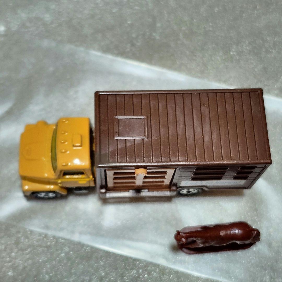 199.日本製トミカ フォード キャトル トラック クリアケース入り