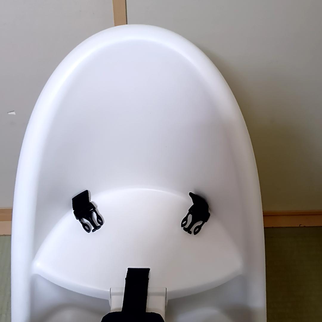 ベビービョルン BABYBJORN ハイチェア ハーネス付 廃盤品