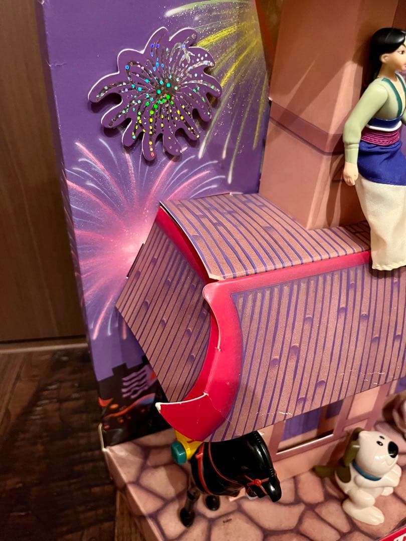 ディズニー　ムーラン　マクドナルド　ハッピーセット　非売品　ディスプレイ