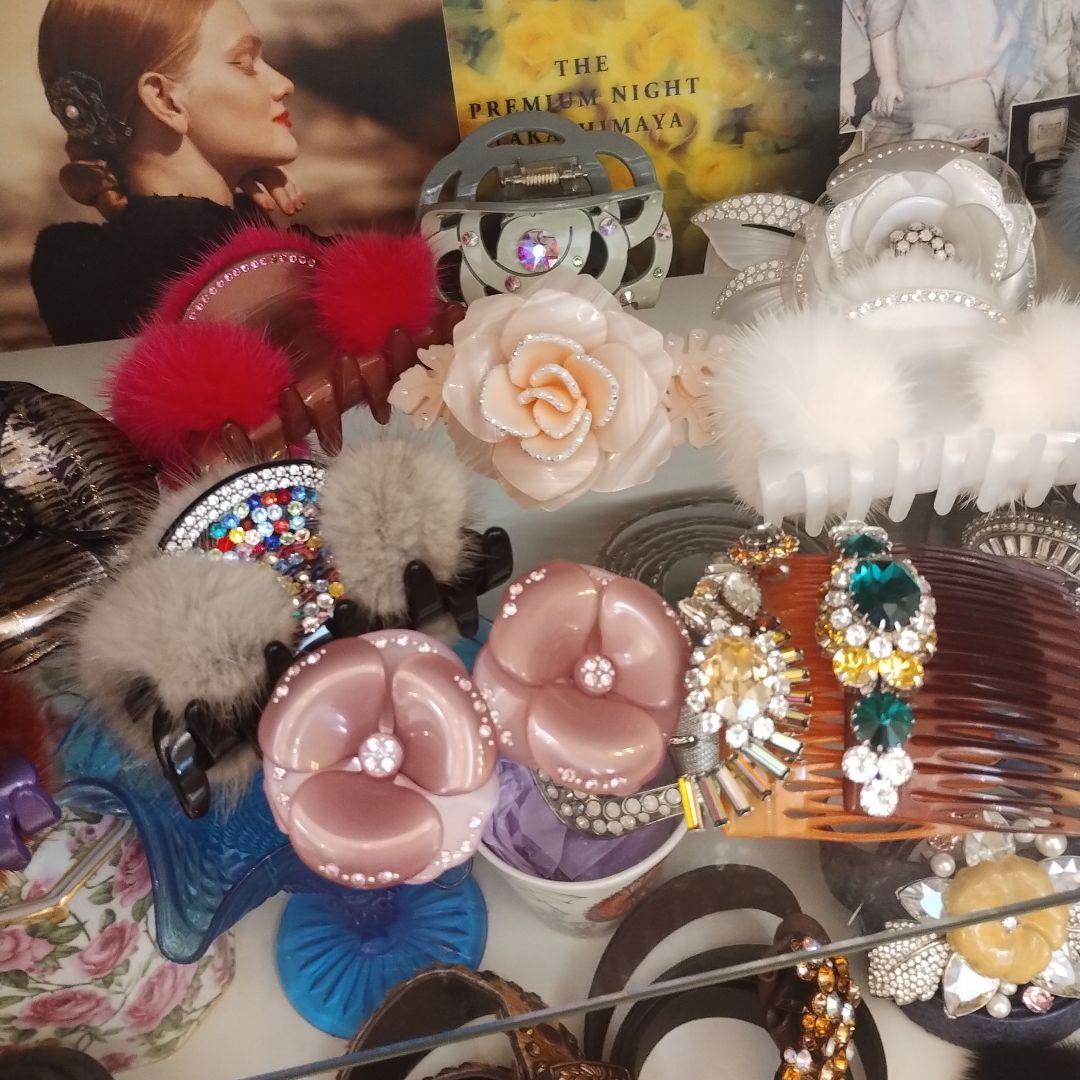 ②ー1 入手困難➠➠アレクサンドルドゥパリスワロフスキーパープル双子カメリア