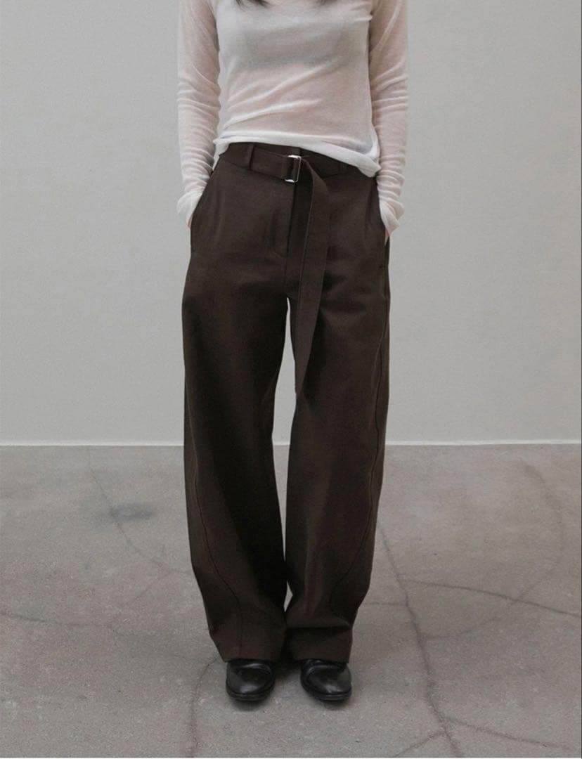 パンツ OHOTORO Belted Curved Pants