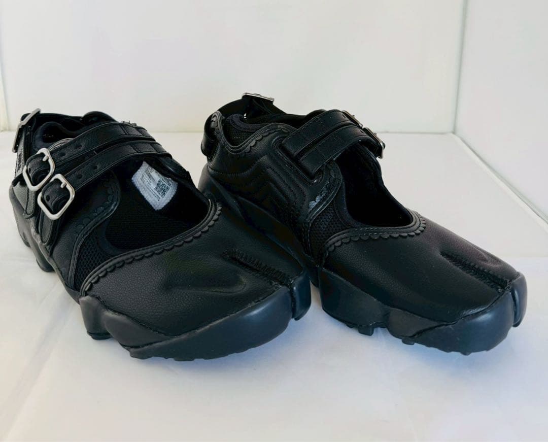 き*ぁ様 ナイキ ウィメンズ エアリフト ブリーズ トリプルブラック 25.0c