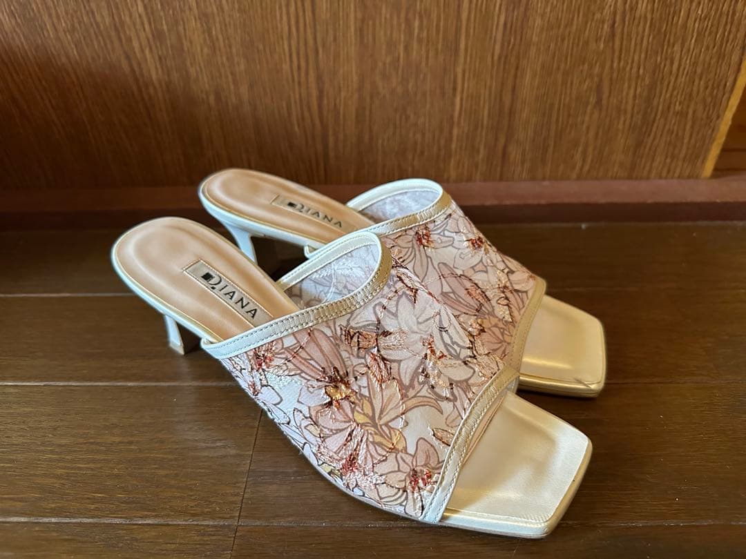 ダイアナ　絵画シリーズ　ミュシャ　Mサイズ