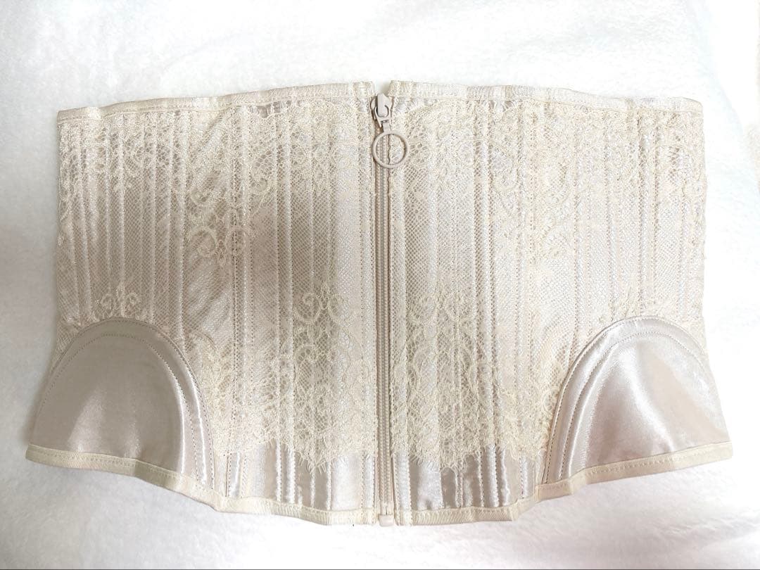 ⭐︎本日限定価格⭐︎元鈴木さんPinupCloset【MissGrace】コルセット