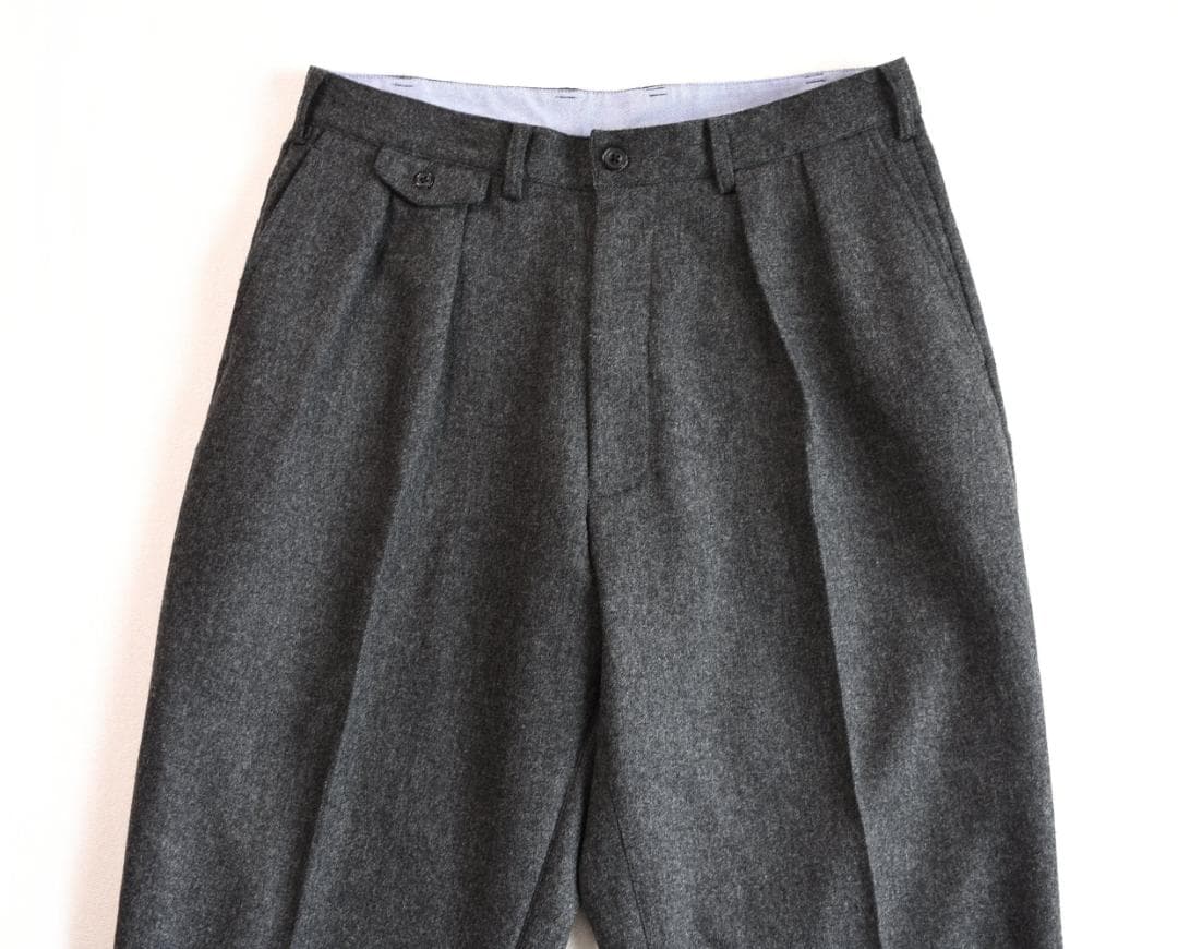 百名品！BEAMS PLUS　ウールフランネル・2プリーツスラックスパンツL