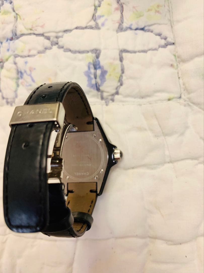 シャネルJ12キャリパー33m革ベルト ブラックセラミックレディースクォーツ