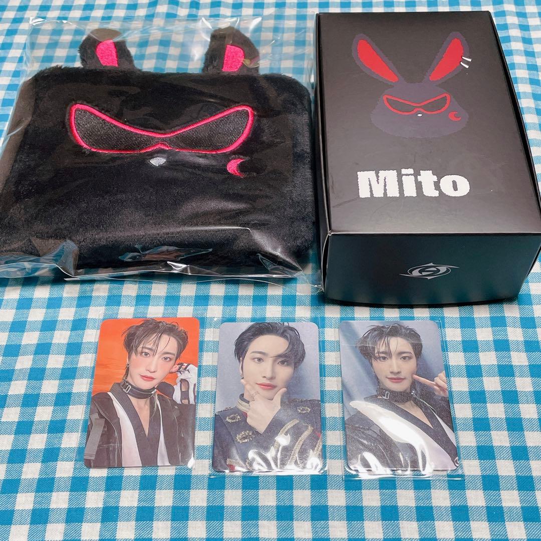 ATEEZ ソンファ Mito POPUP 限定　トレカ　ポーチ　キーリング