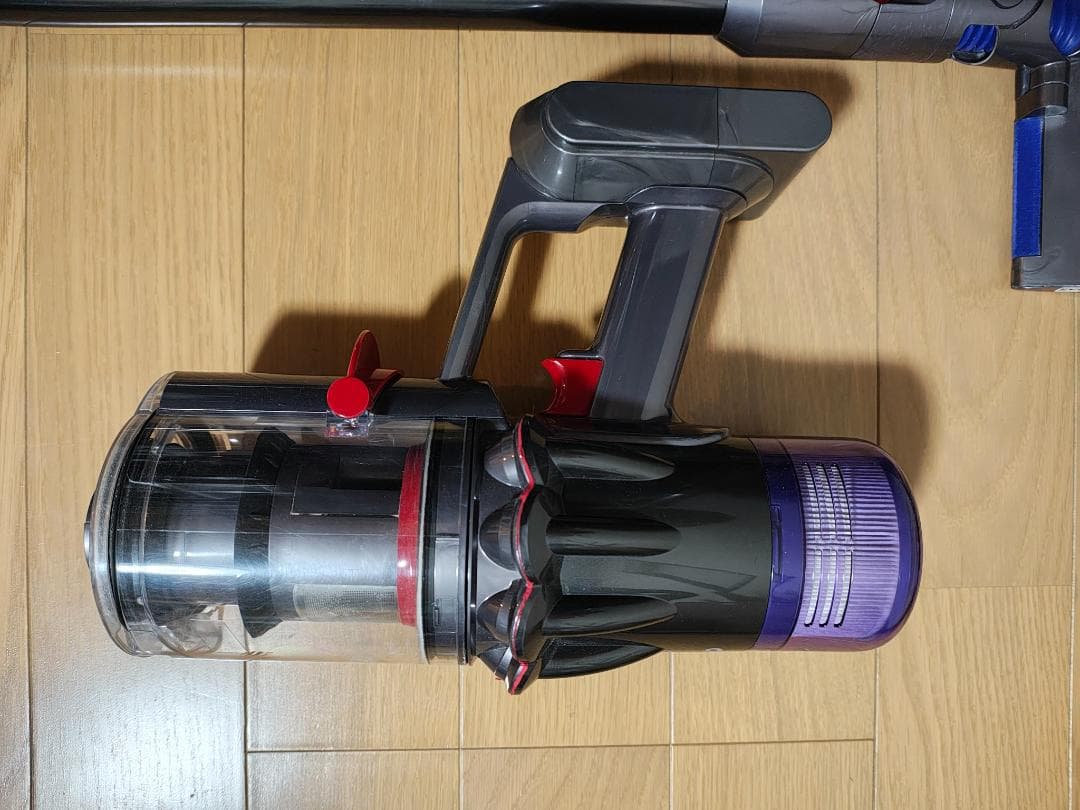 ダイソン★digital slim★SV18★バッテリー新品と同等★7