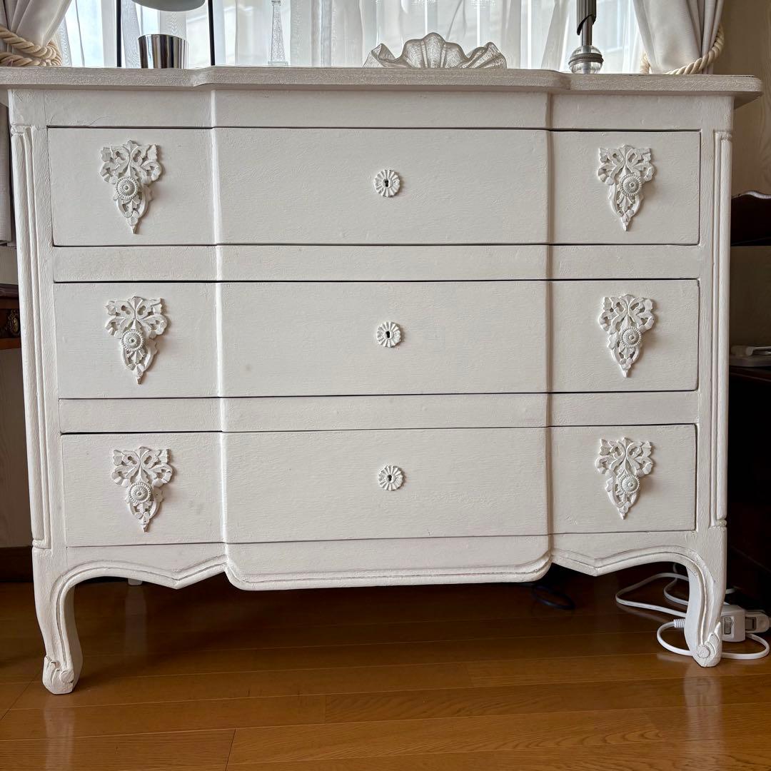 フランス BLANC D'IVOIRE ブラン ディボワール　チェスト