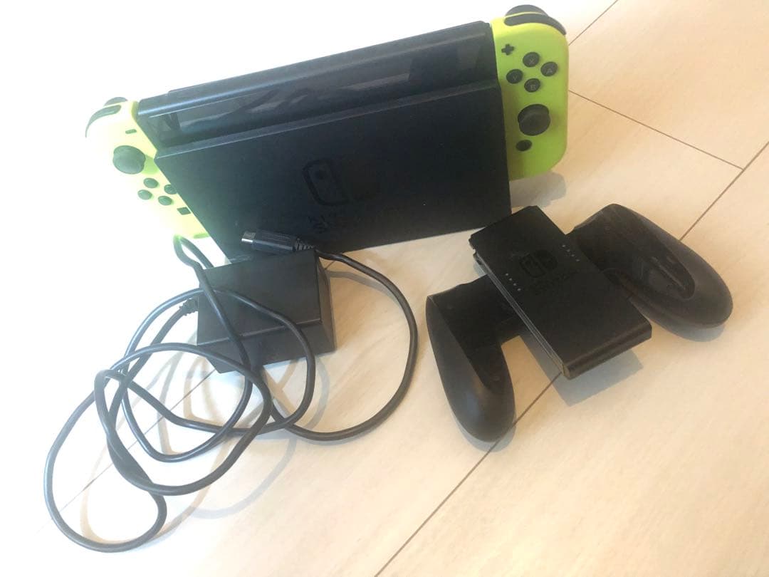 Nintendo Switch 本体 グリーン/ブラック