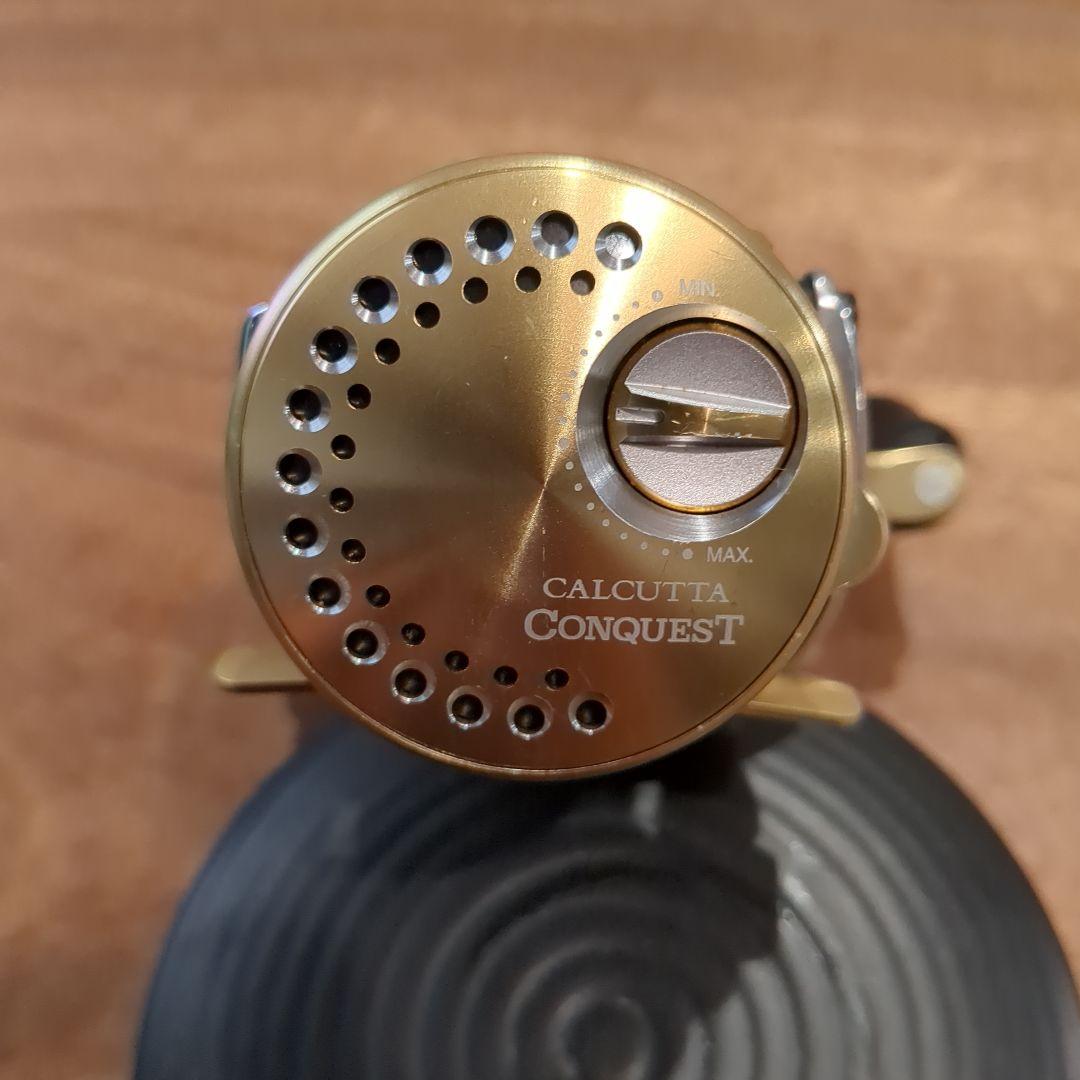 【美品】SHIMANO 15 カルカッタコンクエスト101HG
