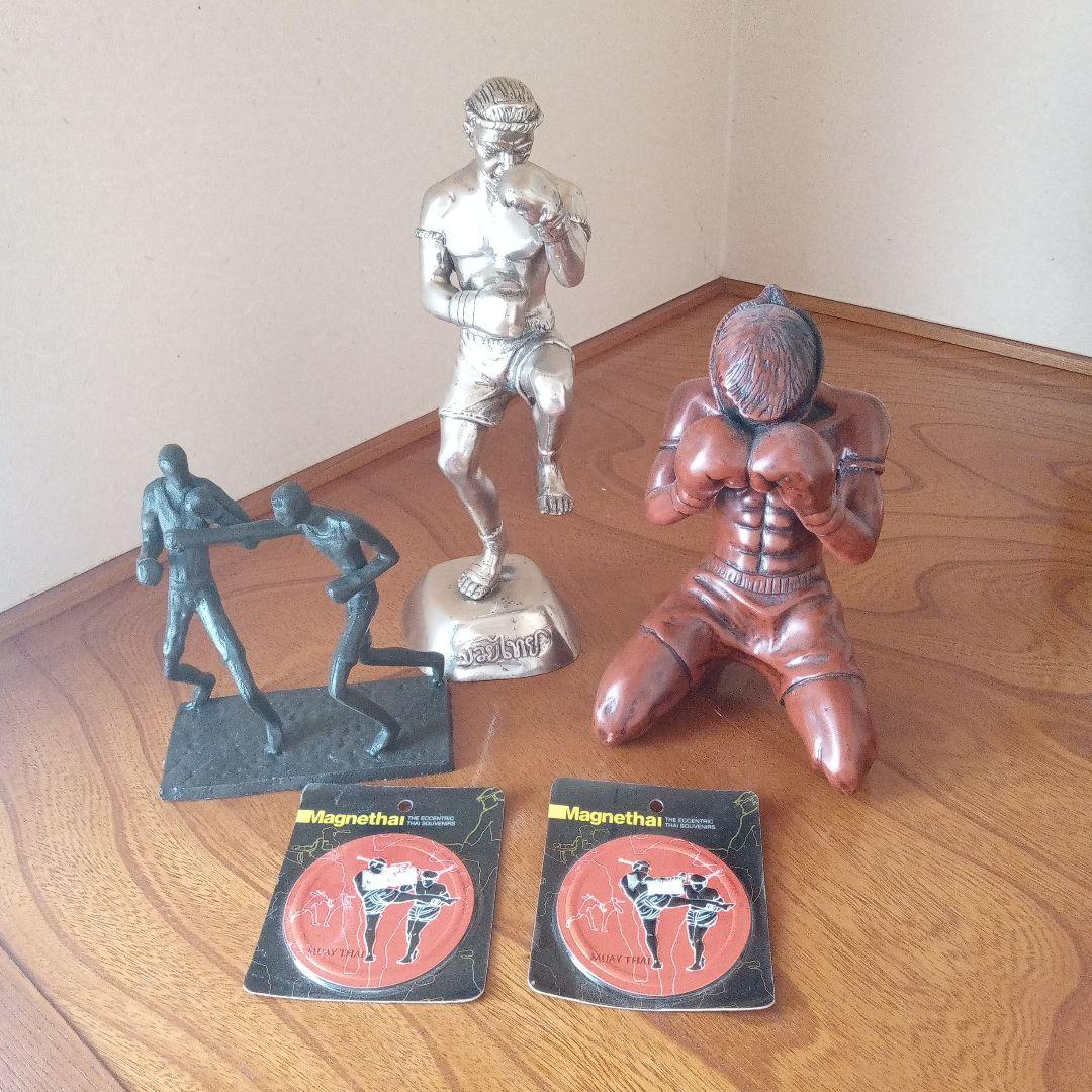 ムエタイ　ボクシング 　置物