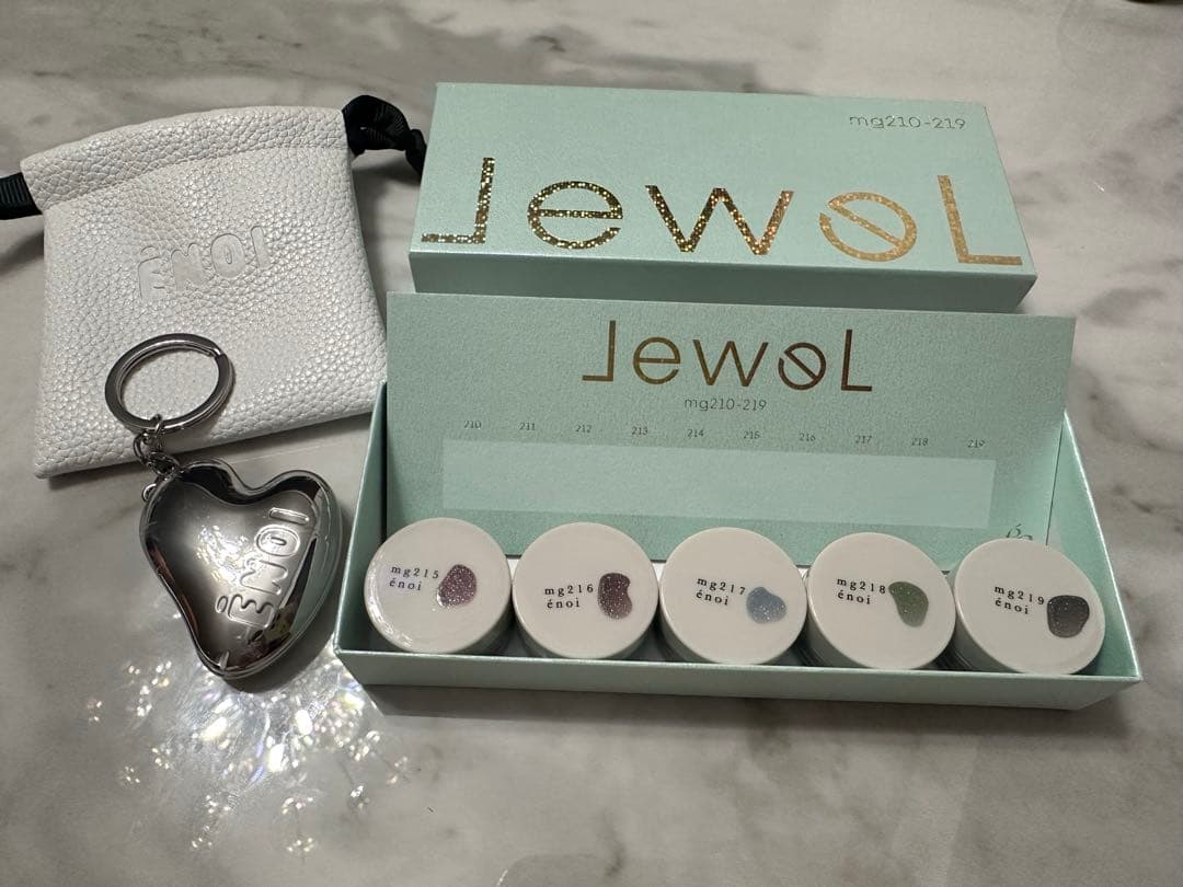 ジェルネイル・ネイルシール enoi jewel