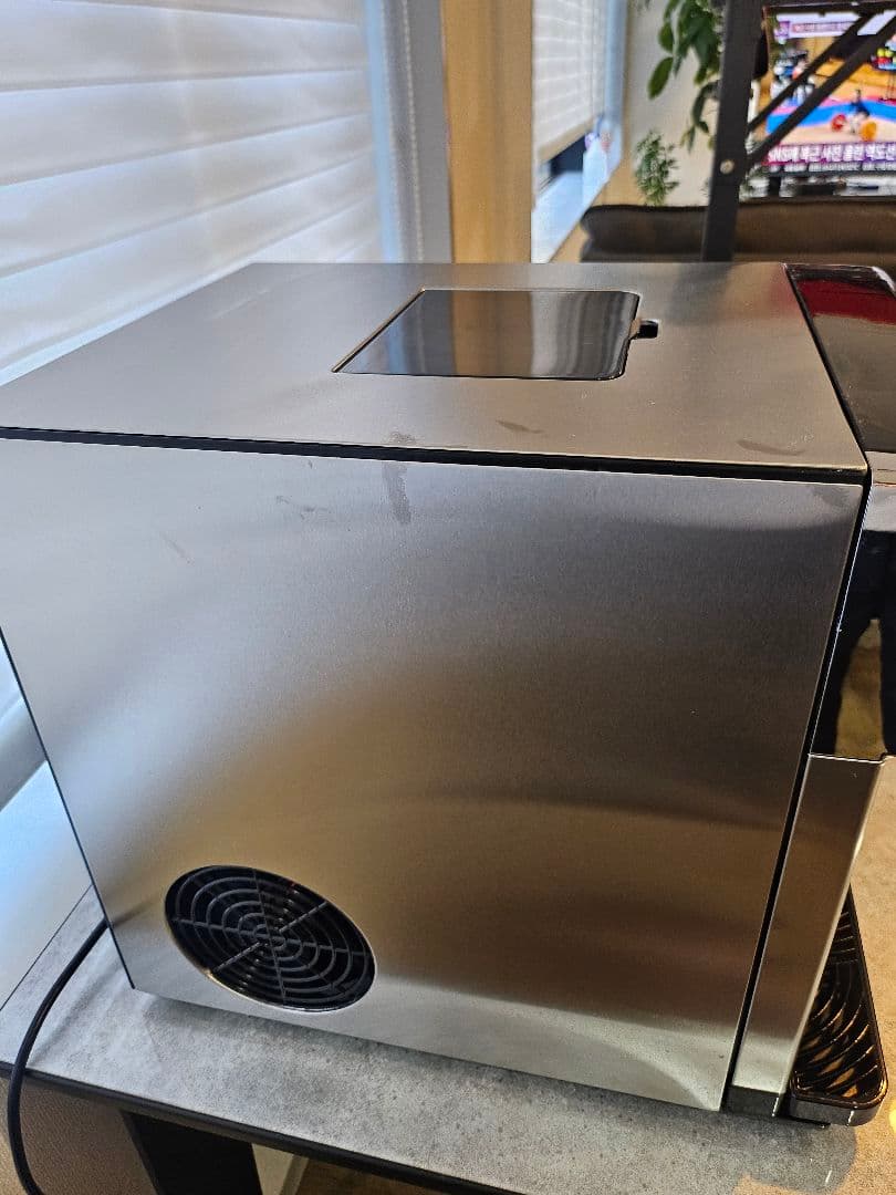 アイスメーカー ステンレス製 タッチパネル