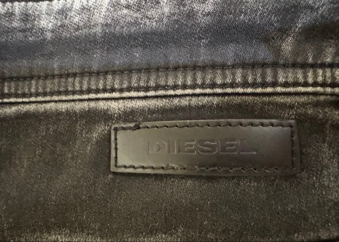 ジョグジーンズ DIESEL KROOLEY W30