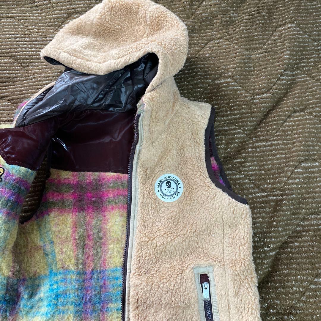 ももこリバーシブルフリースベスト