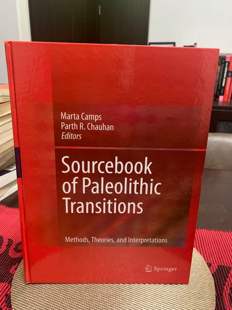 洋書 Sourcebook of Paleolithic Transitions