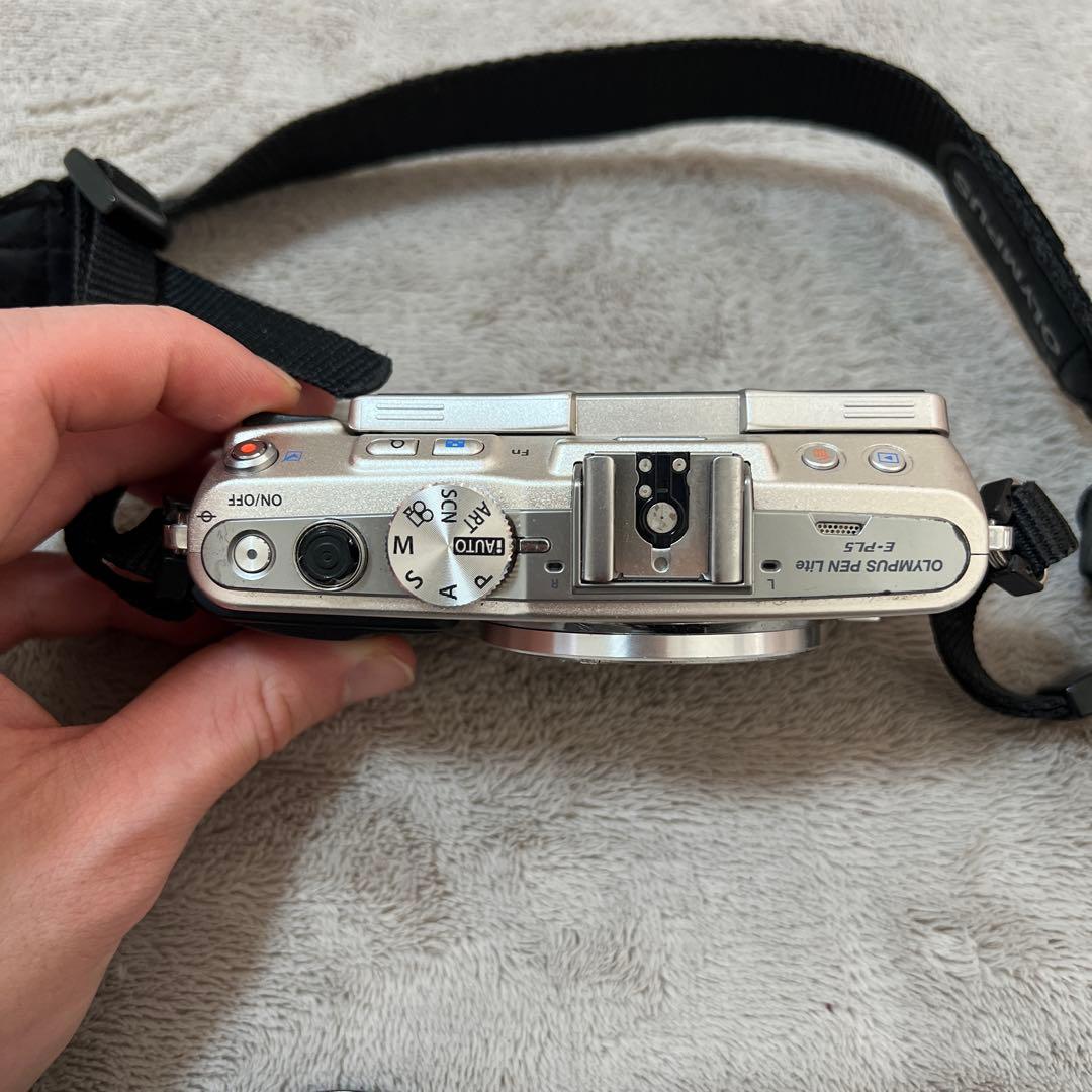 OLYMPUS PEN E-PL5 シルバー 本体　ジャンク