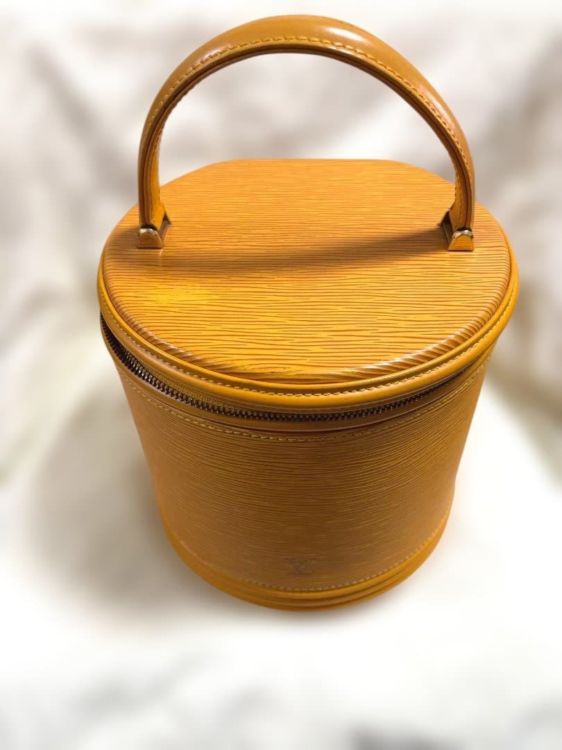 Louis Vuitton カンヌ エピ バニティバッグ