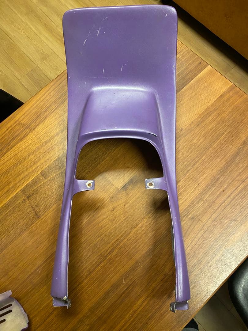 ジェイド250 サイドカバー　延長テール