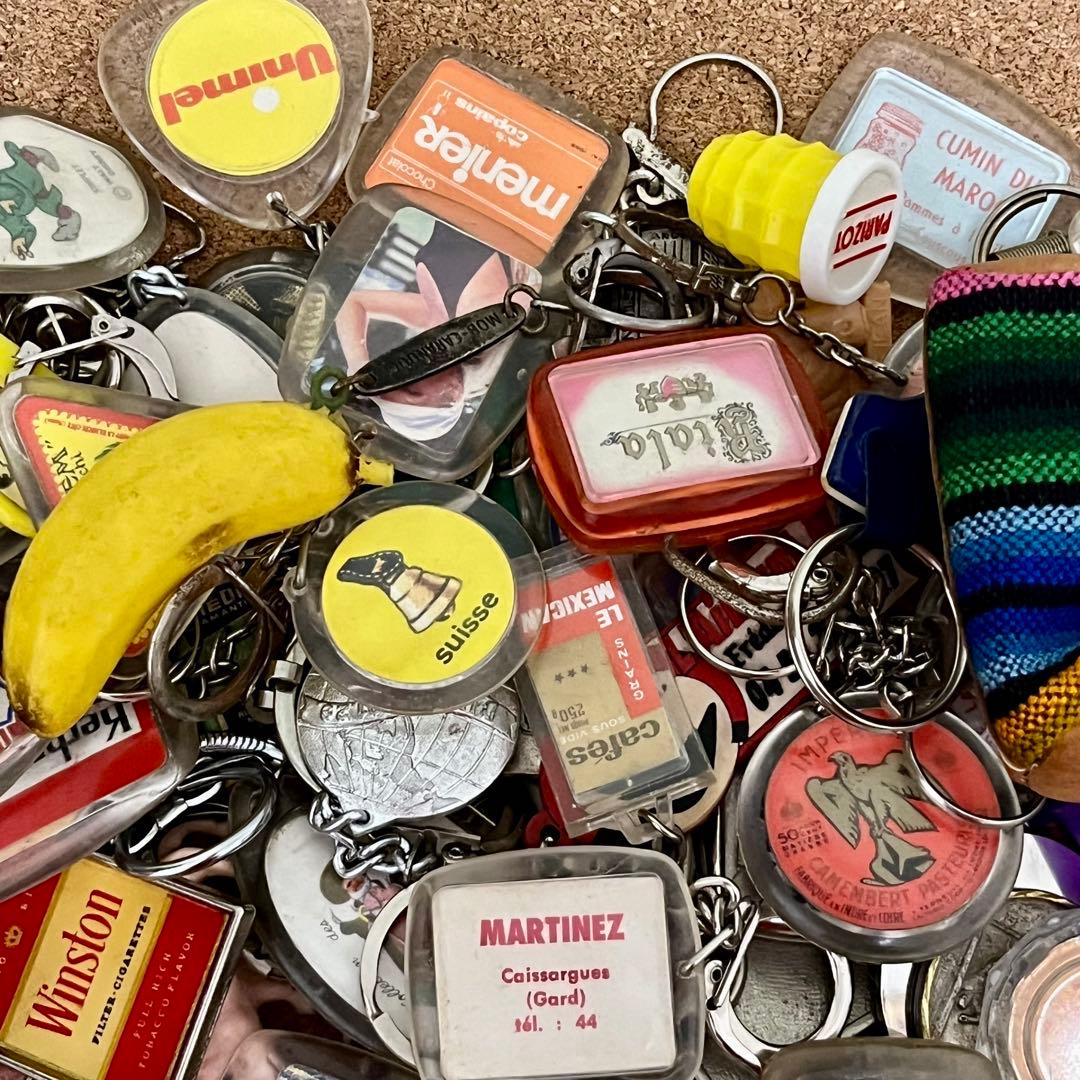 集めたくなる フレンチキーホルダー 100個セット フランス ヴィンテージ 1