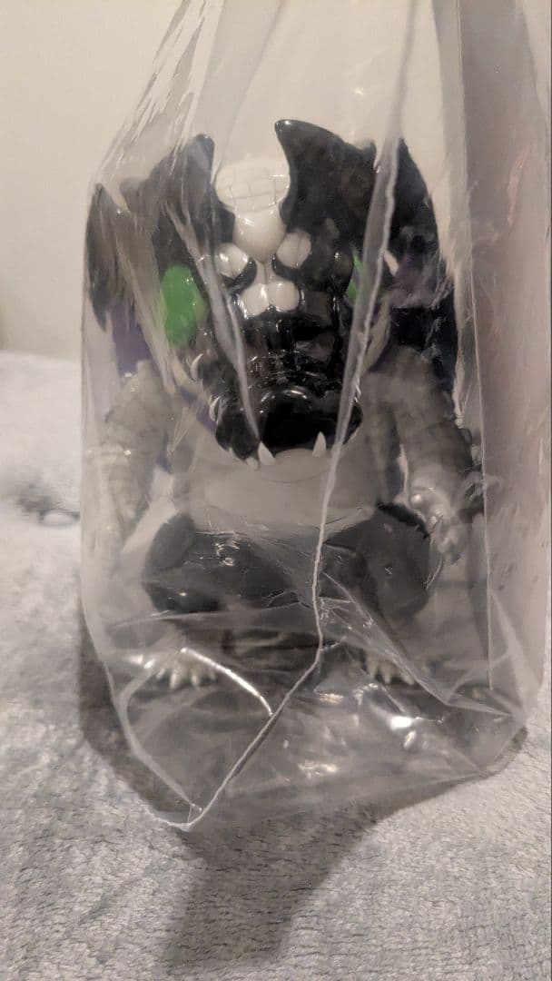 デビルマン×ギザロ 蓄光ソフビ 悪魔の力が覚醒 闇の中で光る限定ver.