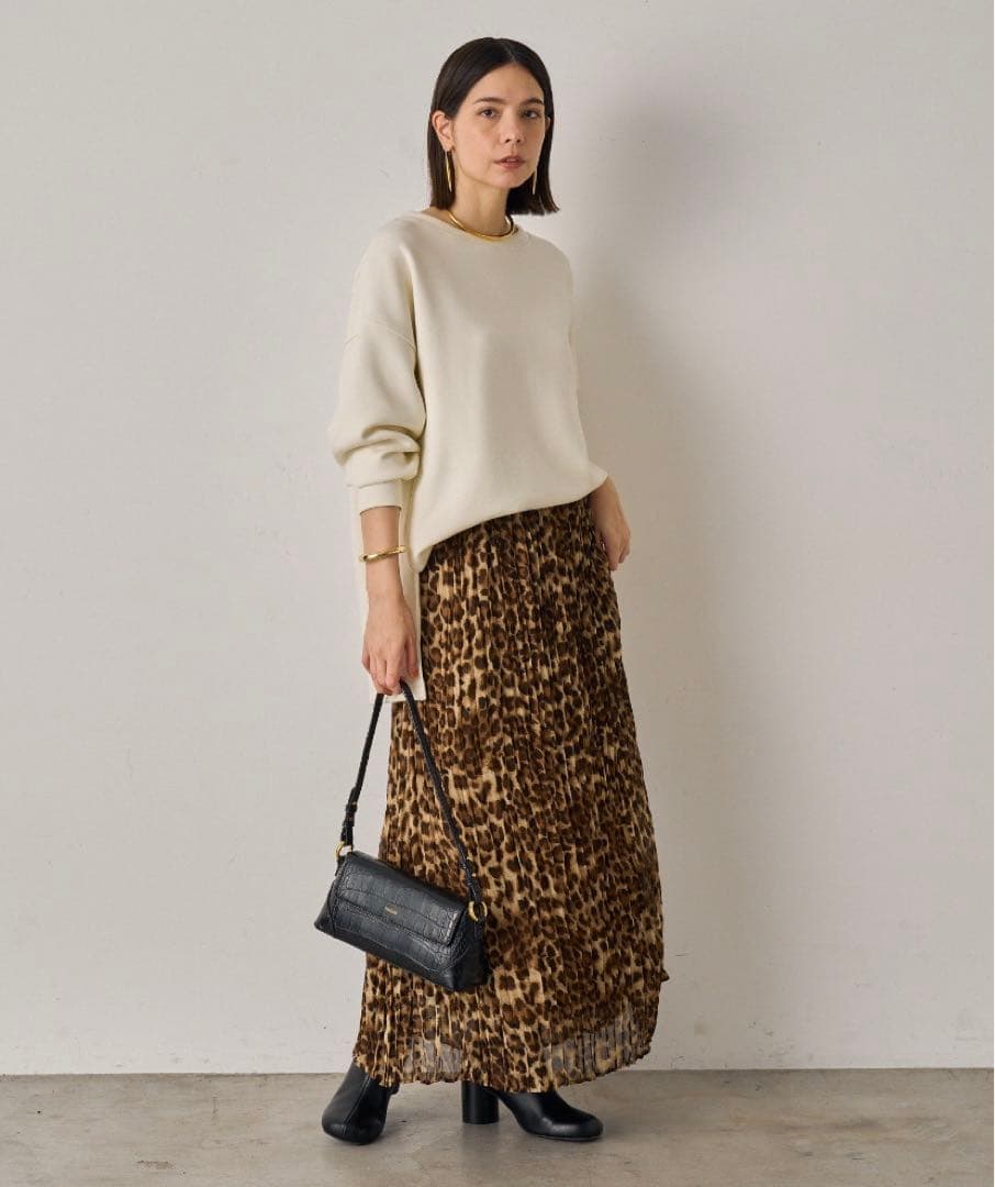 【タグ付き新品】Loungedress ポンチプルオーバー