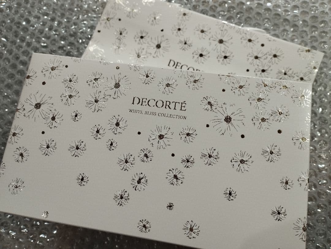 限定ショッパー付　新品未使用未開封品　DECORTÉ ホワイトブリスコレクション