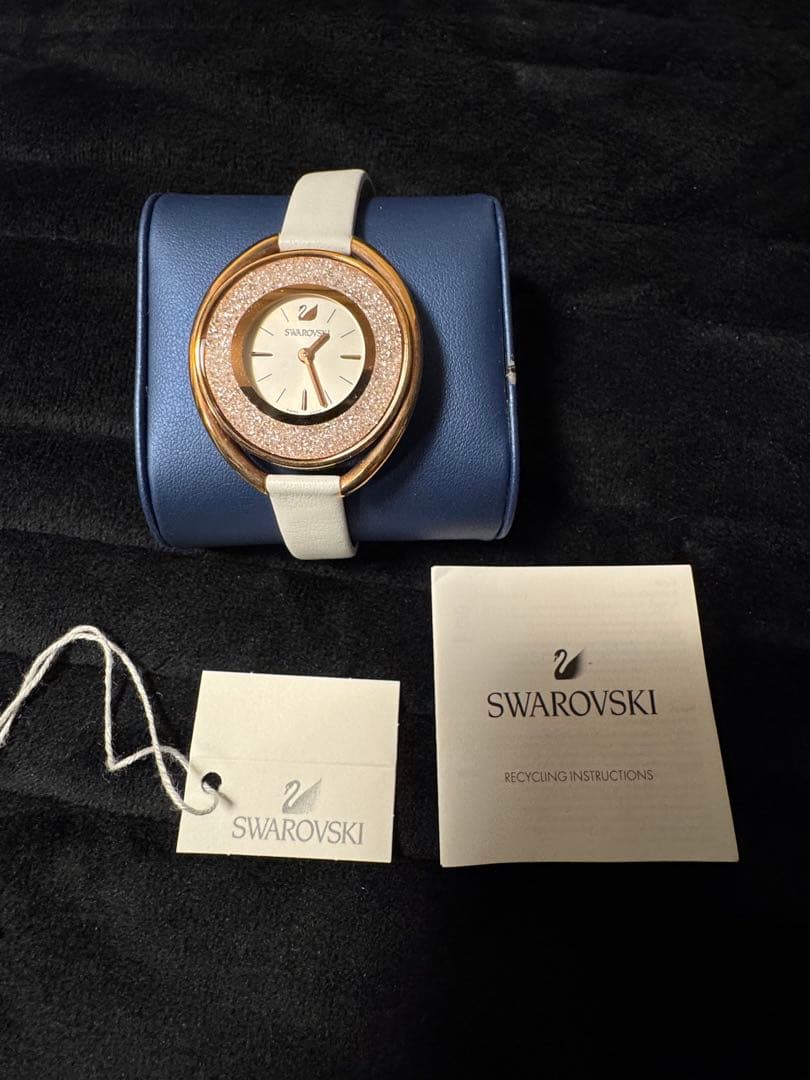 SWAROVSKI 時計 ローズゴールド 未使用新品　スワロフスキーウォッチ