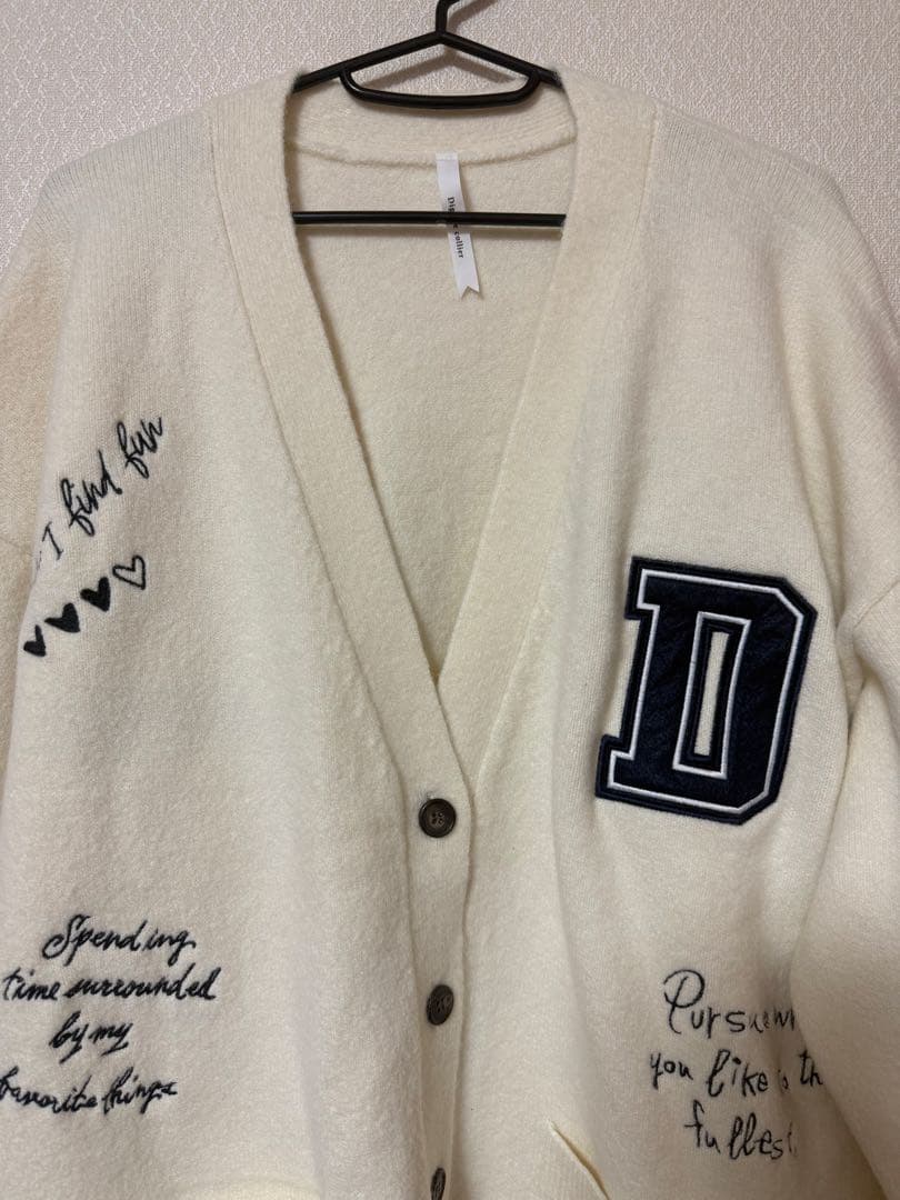 Dignite collier（ディニテコリエ）★Vネックニットカーディガン