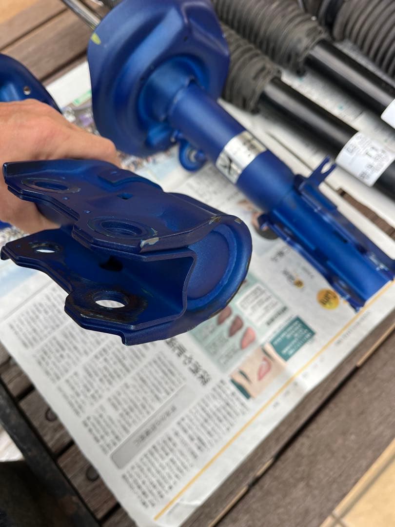 オデッセイRC4 KYB NEW SR MC (フロント) リヤは純正