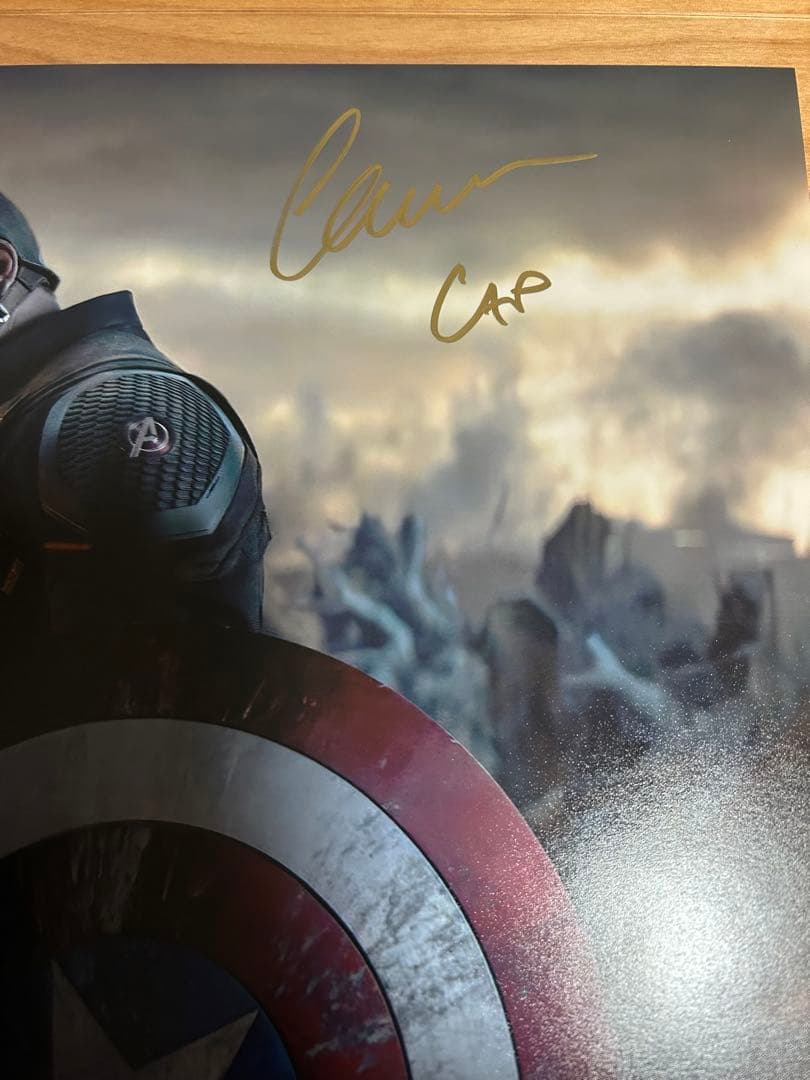 【1/3まで】　キャプテン・アメリカ サイン入りフォト　クリス・エヴァンス