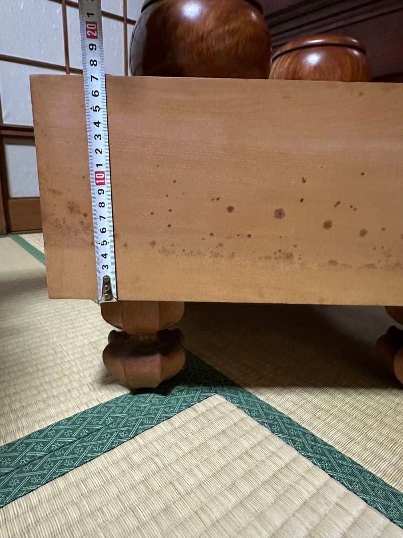 本榧・碁石・花梨碁笥　　　　　　　高級本蛤白石・那智黒石