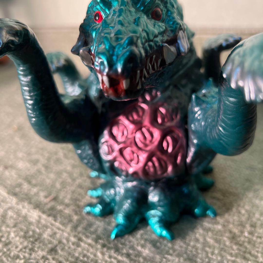 ファンクラブ限定「東宝怪獣ビオランテ」