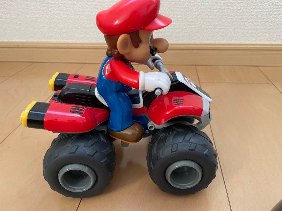 キョウショウ エッグ　マリオカート バギー　ラジコンマリオ ヨッシー 2台セット