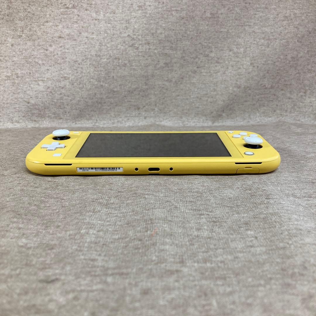 d*2様 ニンテンドースイッチライト ジャンク品