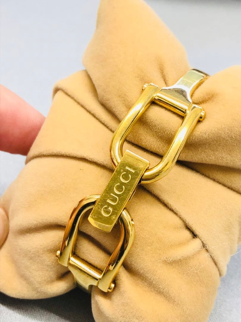 美品！ OLD Gucci シェル バングルウオッチ 時計