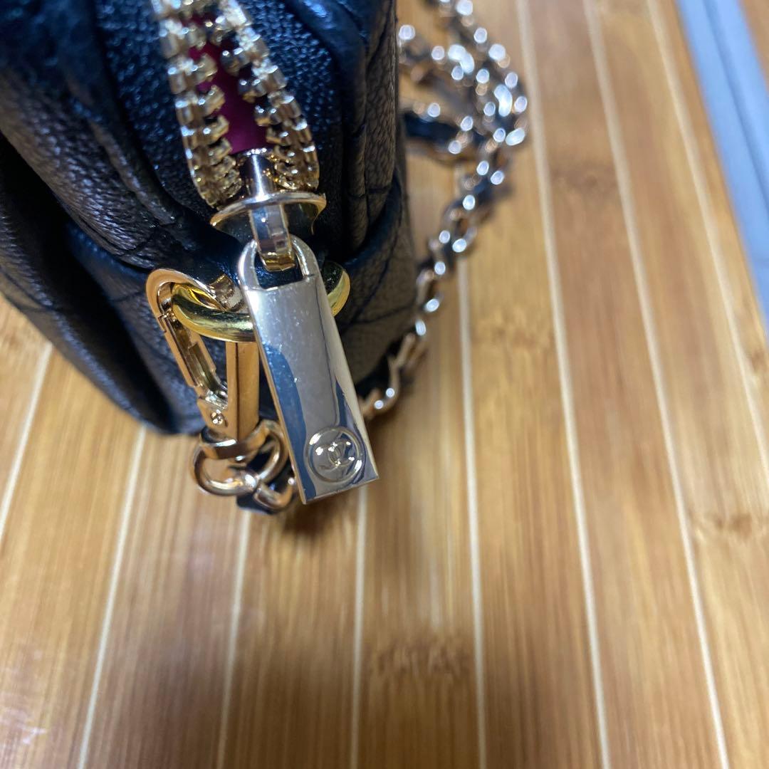 CHANEL メイクアップポーチ ブラック　ノベルティ