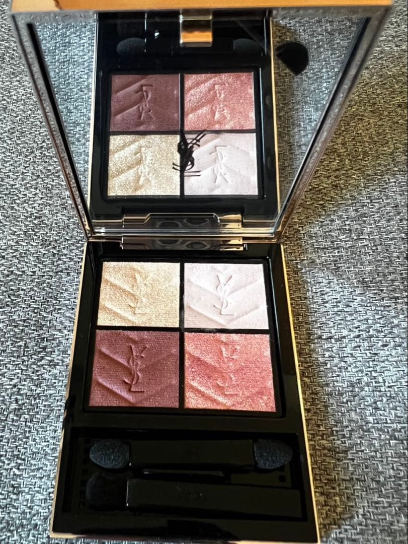 【限定色】：イヴサンローラン クチュール ミニ クラッチ 825アイシャドウ