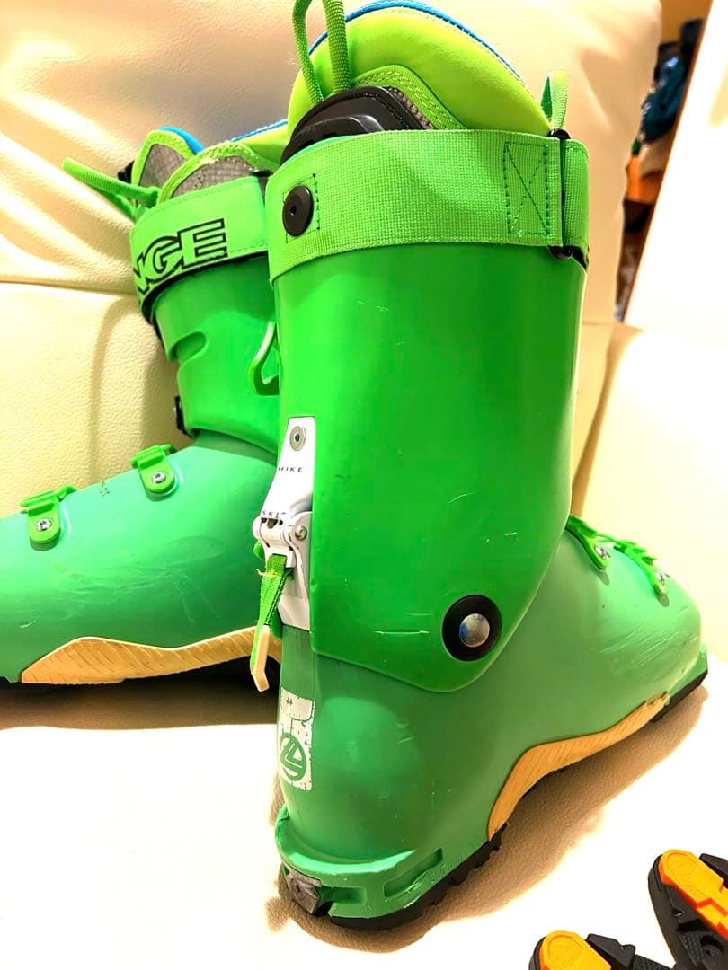 LANGE スキーブーツXT130FREETOUR人気サイズ２６.5センチ