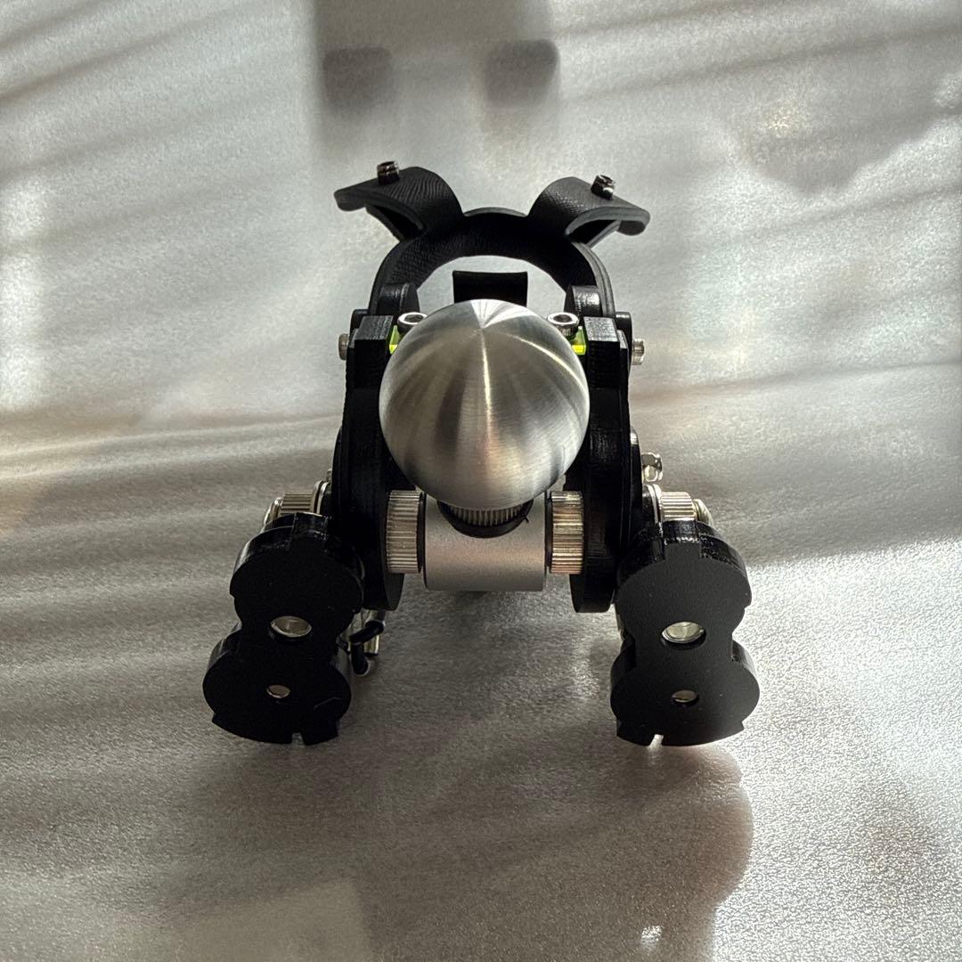 アップルウォッチがロボットに変身！一瞬で心を奪うインテリアウォッチスタンド