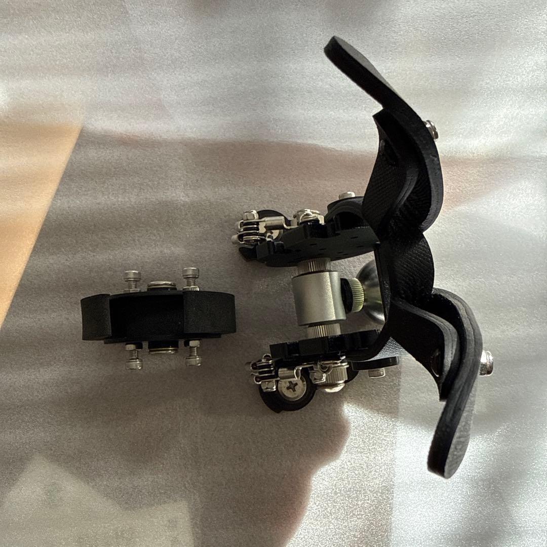 アップルウォッチがロボットに変身！一瞬で心を奪うインテリアウォッチスタンド