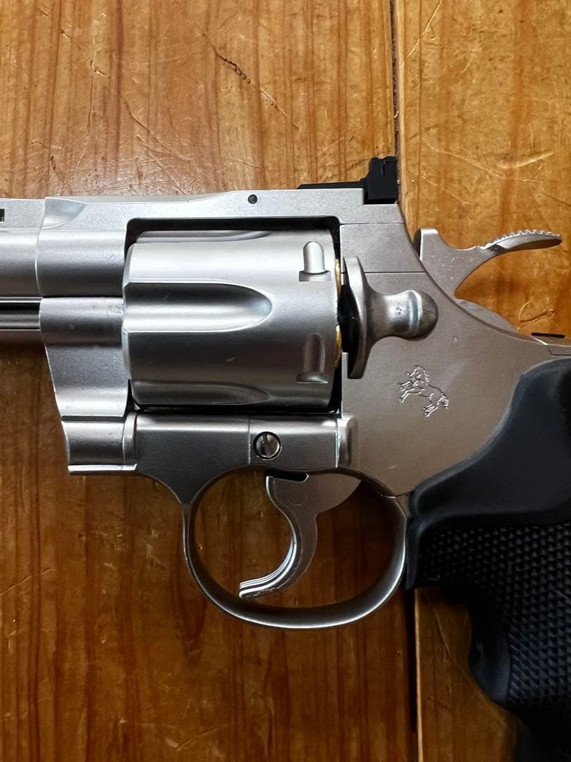 東京マルイ　パイソン357 4インチ