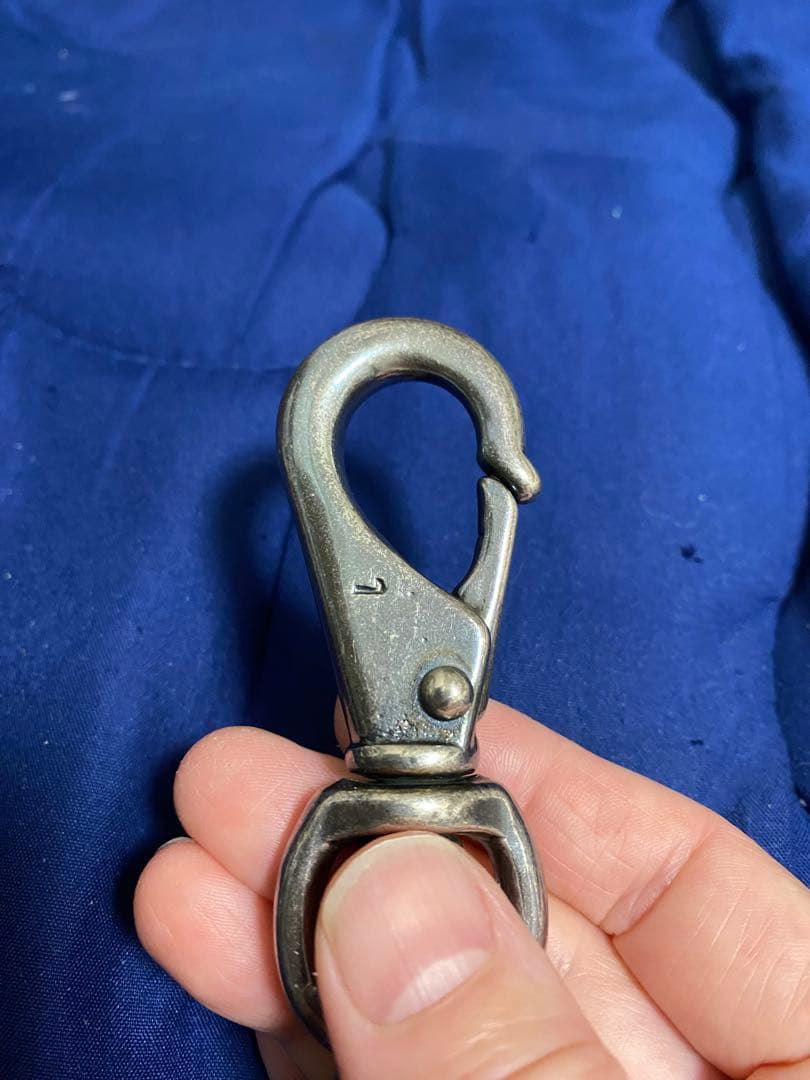 シルバー ウォレットチェーン メダイ付き