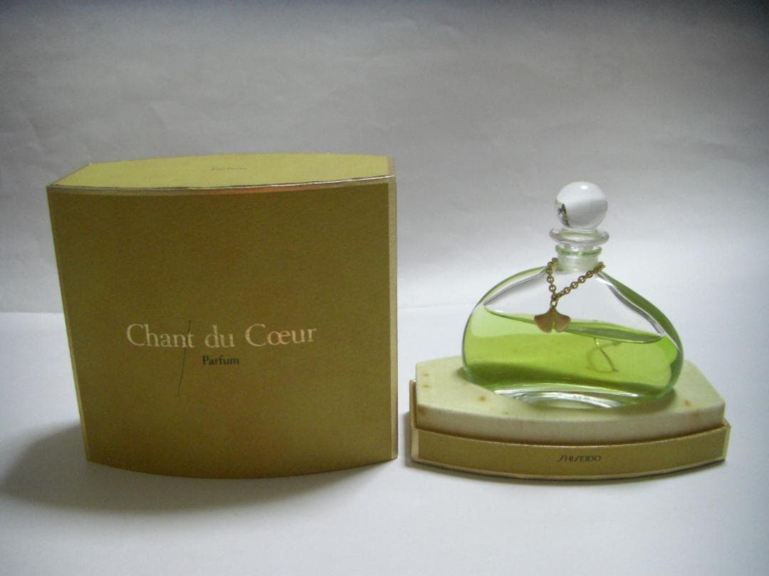 香水　資生堂　シャンデュクール　パルファム　２０ml　新品未使用品