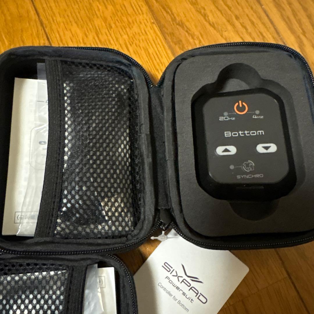 【極美品】SIXPADパワースーツ　上下セット メンズLサイズ