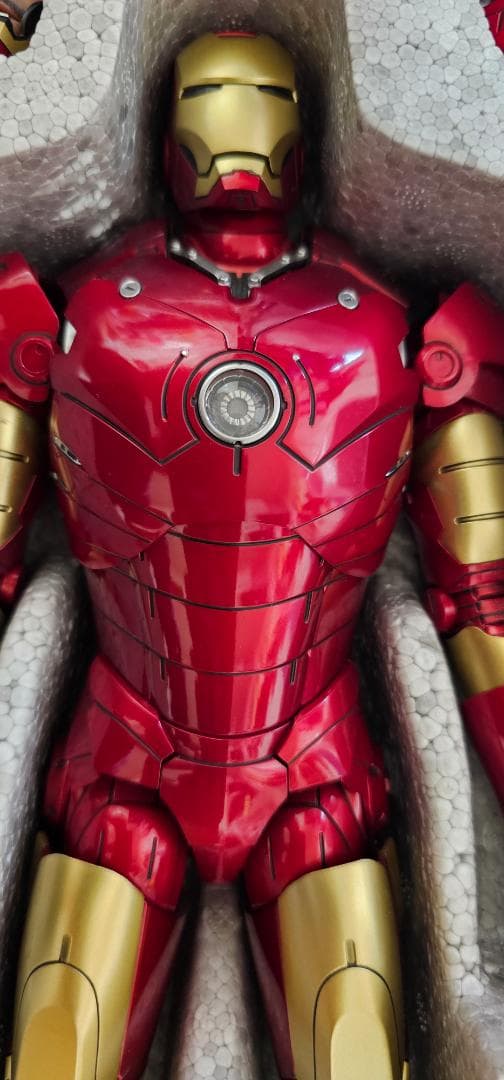 ホットトイズ　アイアンマン　マーク3