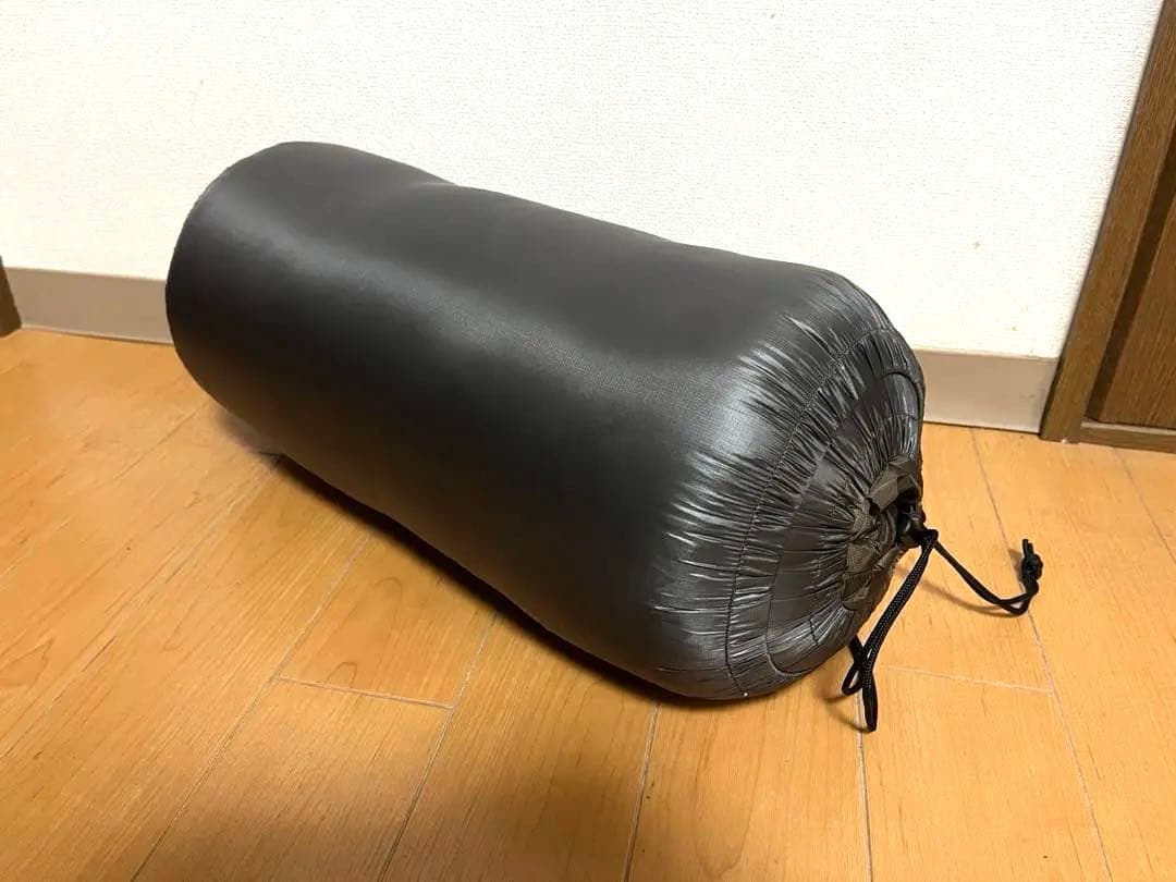 ナンガ　NANGA オーロラライト900DX