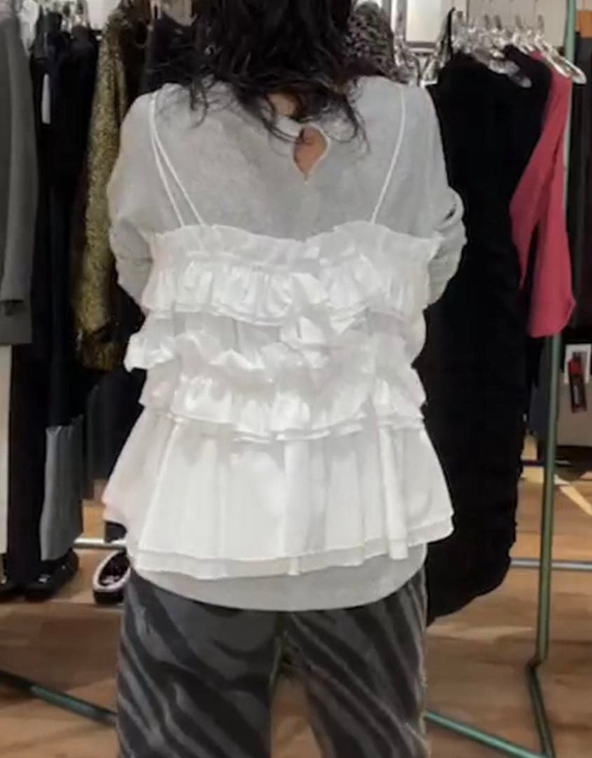 MECRE フリルキャミソール ブラック F